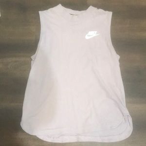 Sleeveless Light purple Nike shirt